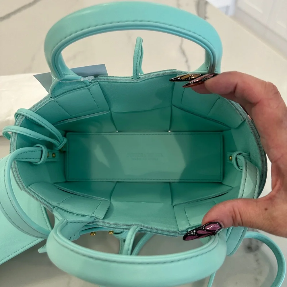 Bottega Veneta Mini Arco Tote Bag - Picture 5 of 11